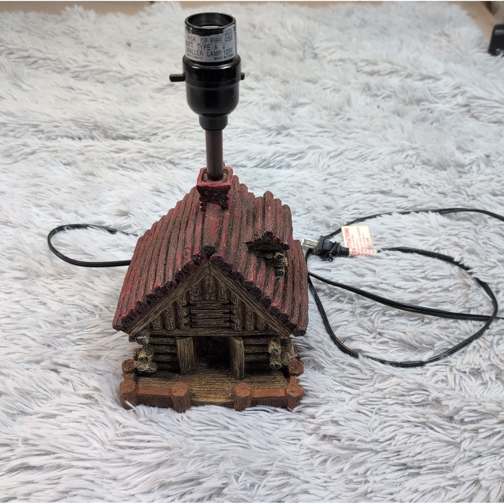 LOG CABIN Lake House Deer Shack hunting Fishing Resin Table Lamp Home Decor